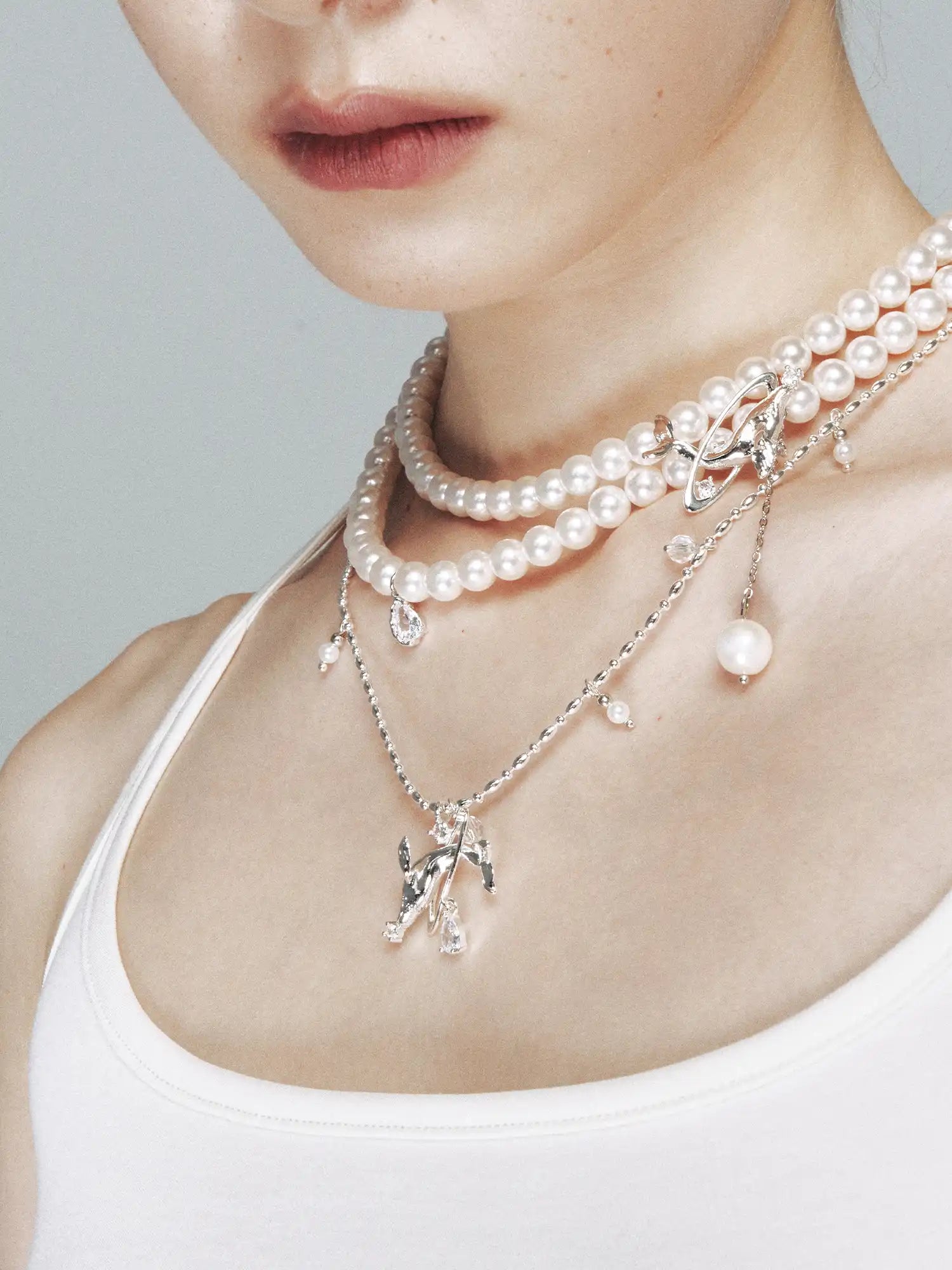 1Jinn M2M Layered Pearl Whale Choker | Canton Collective