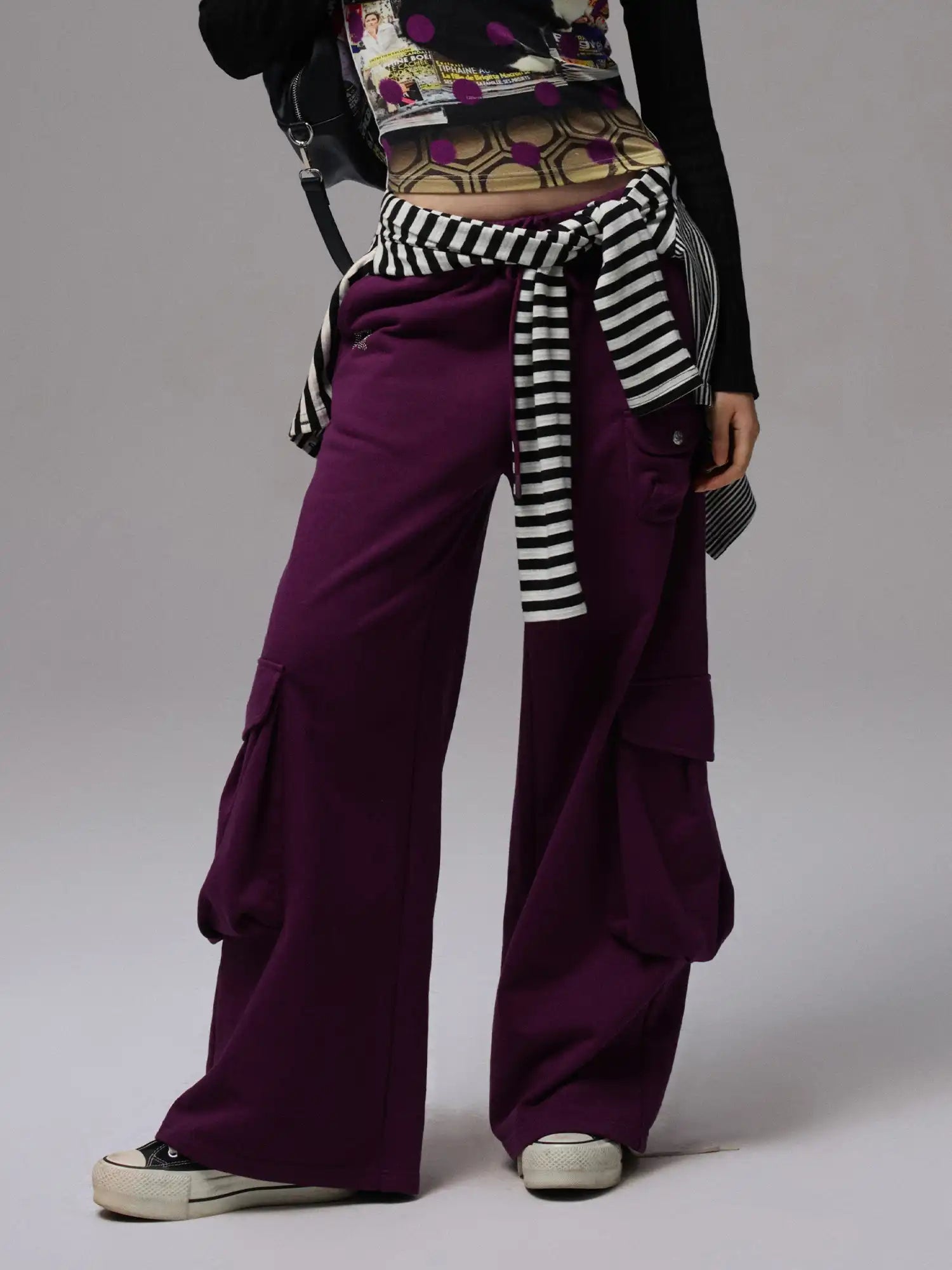 1Jinn Studio Metal Detail Cargo Sweatpants | Canton Collective