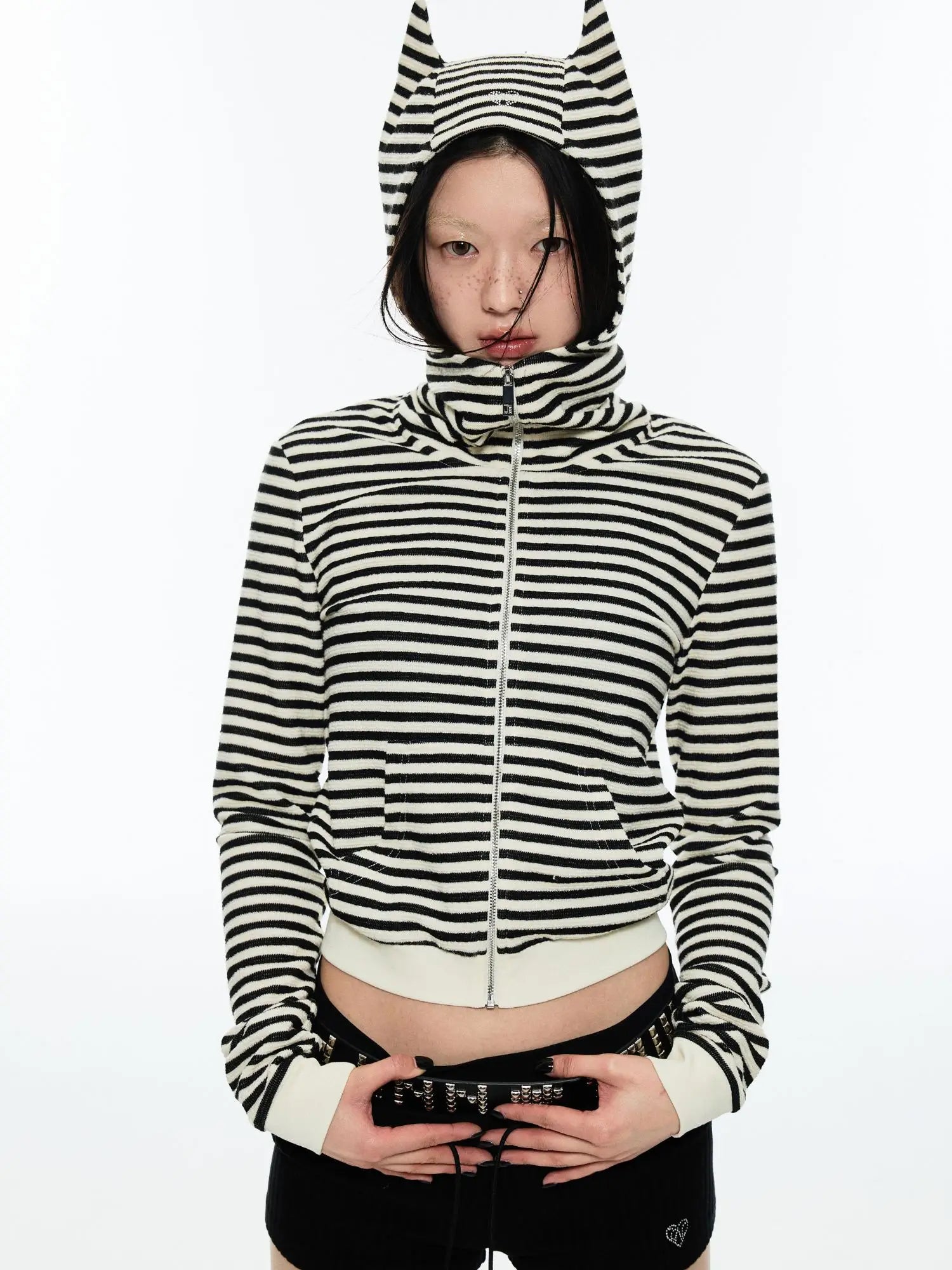 1Jinn Studio Midnight Meow Zip-up Hoodie | Canton Collective