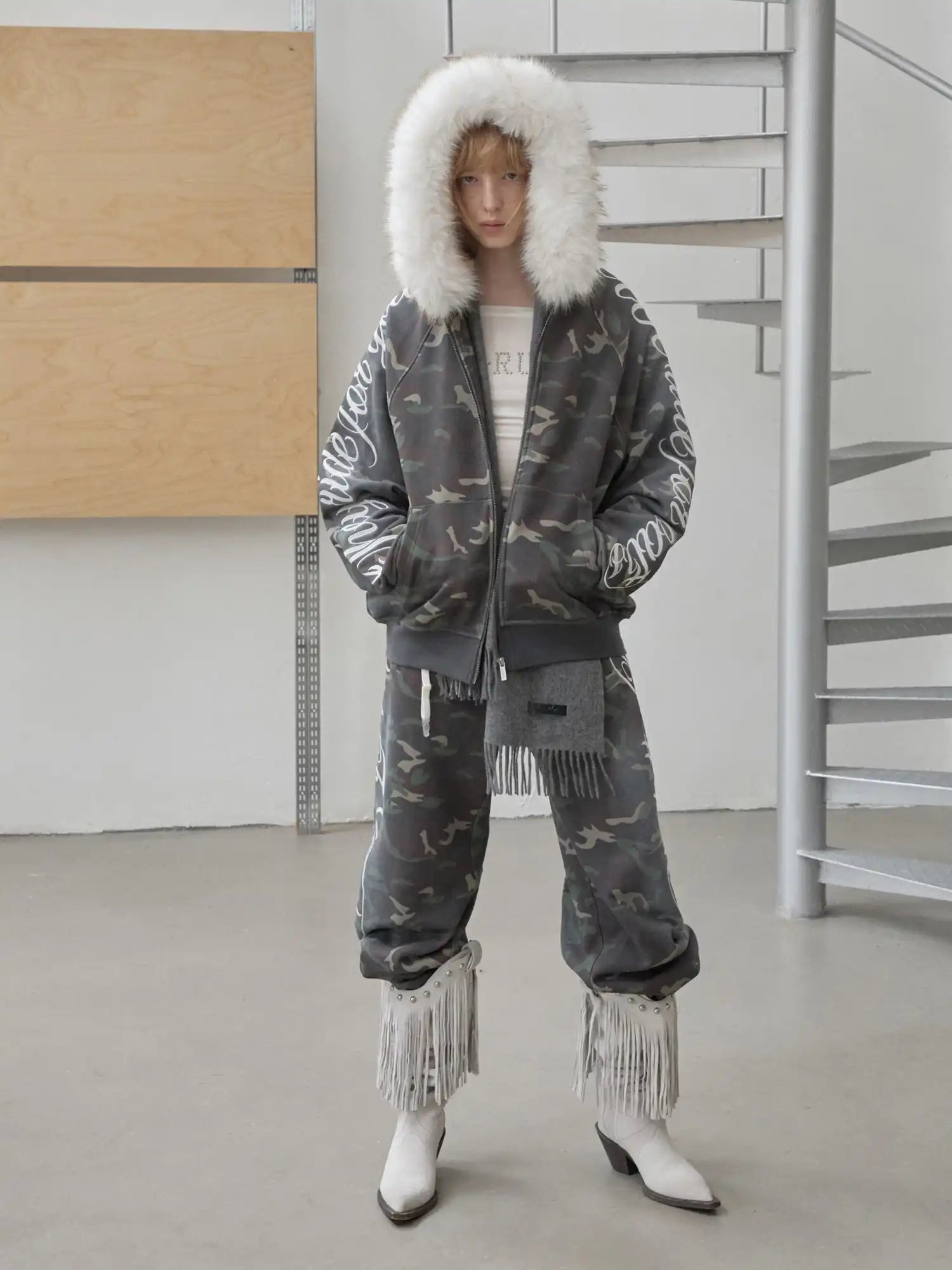 1Jinn Studio Narrow-Waist Camo Sweatpants | Canton Collective