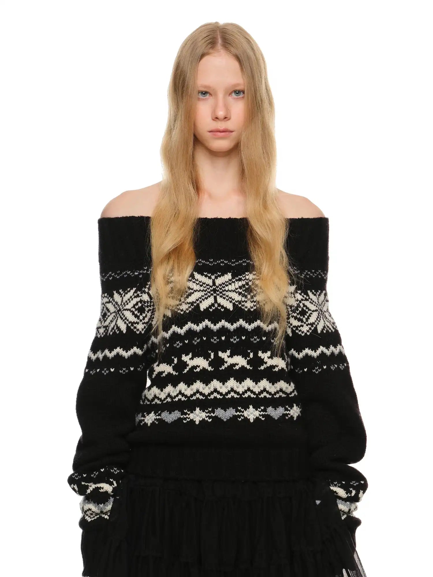 1Jinn Studio Off-Shoulder Christmas Fair Isle Sweater | Canton Collective