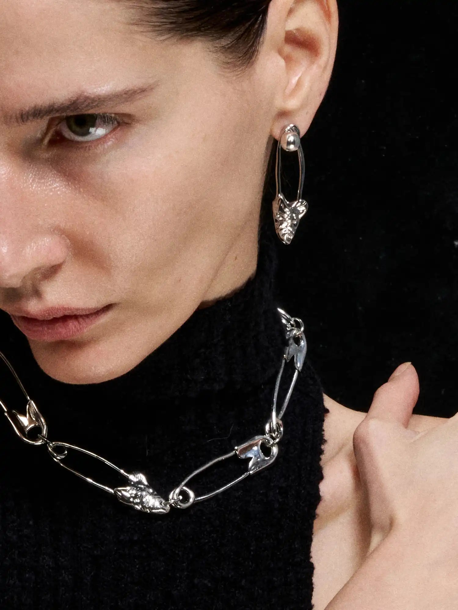 1Jinn M2M Original Metal Fishbone Safety-Pin Earrings | Canton Collective