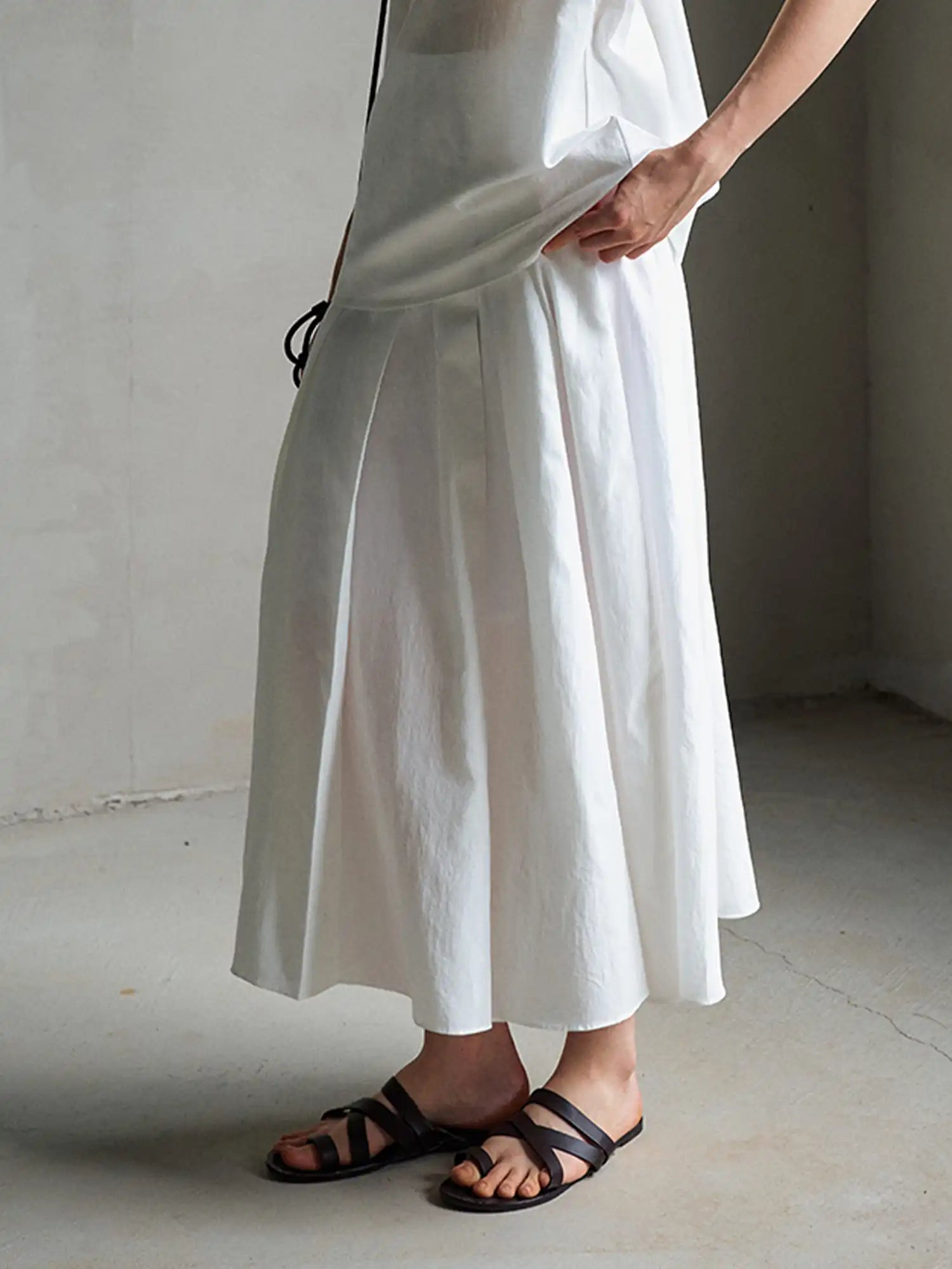 CantonCollective Design Pleated Panel Linen-Blend Midi Skirt | Canton Collective