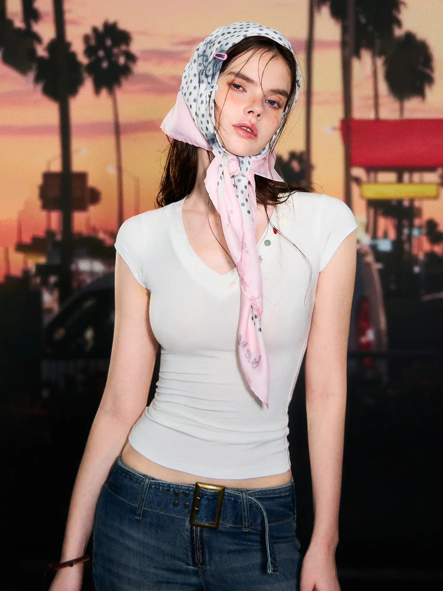 Deleteex Seashell Embellished V-Neck Cropped White Tee | Canton Collective