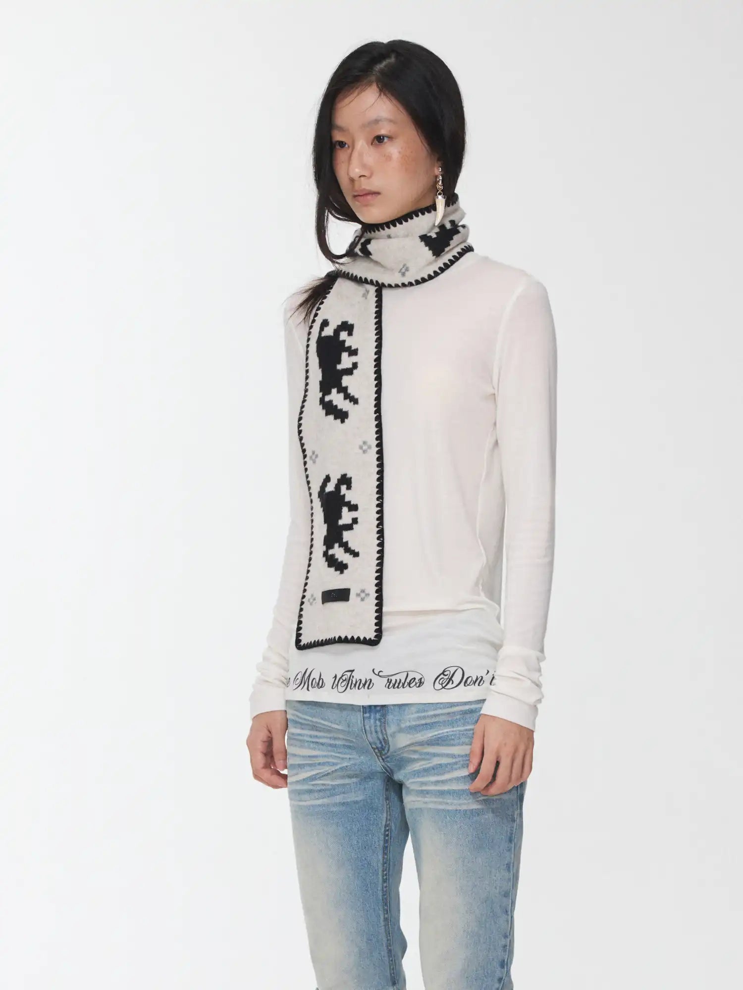 1Jinn Studio Slightly Transparent Lettering Top | Canton Collective