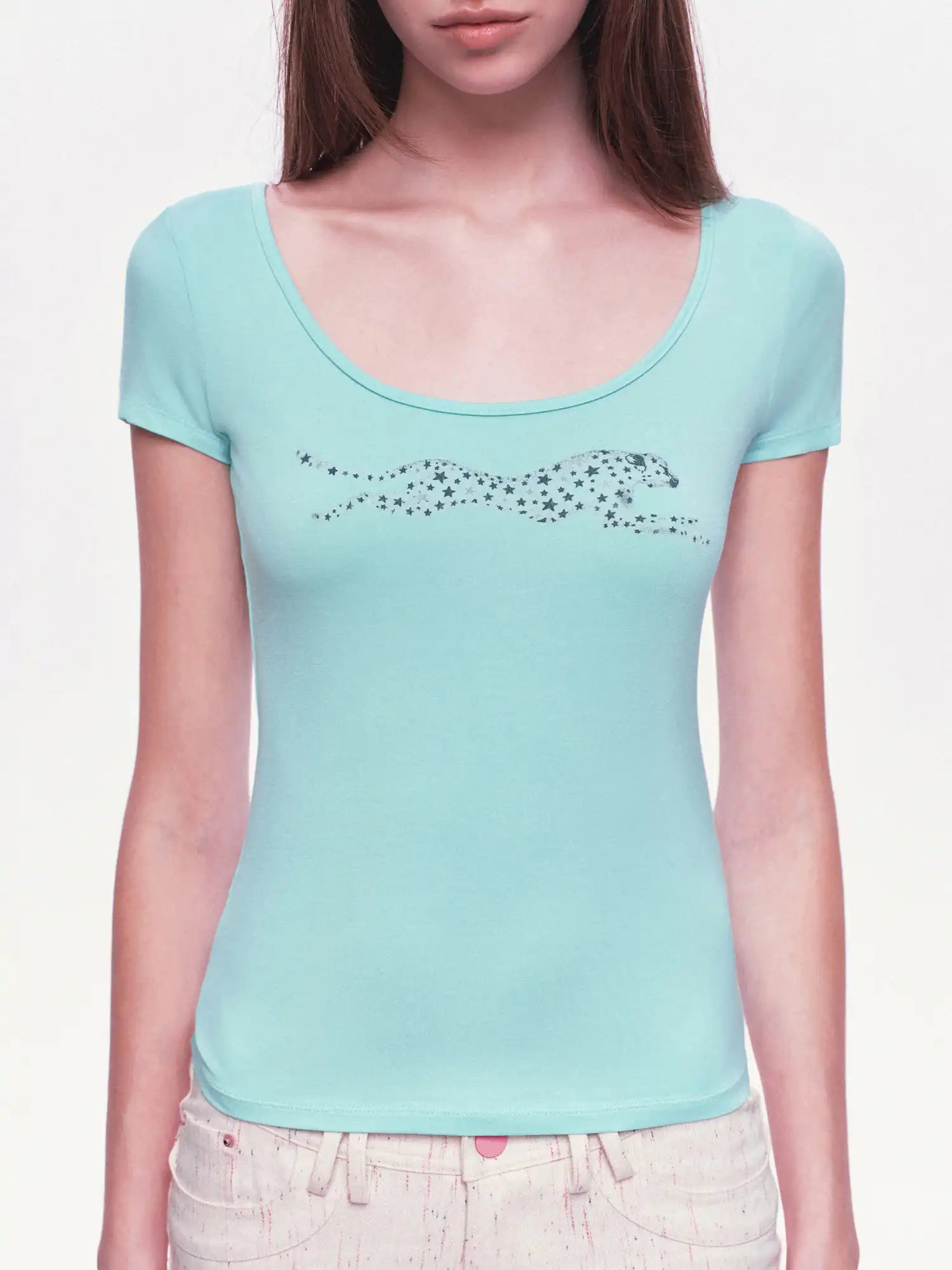 Ayo Star Cheetah Graphic Cropped Tee | Canton Collective
