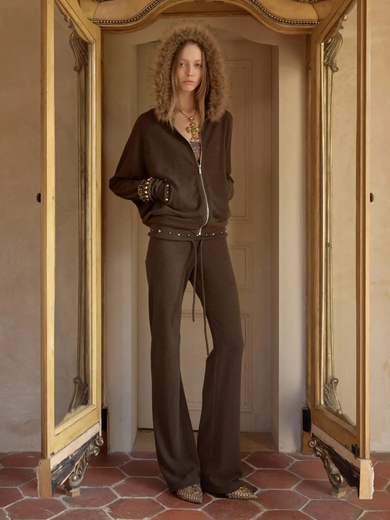 1Jinn Studio Studded Waistband Slight Flare Leggings | Canton Collective