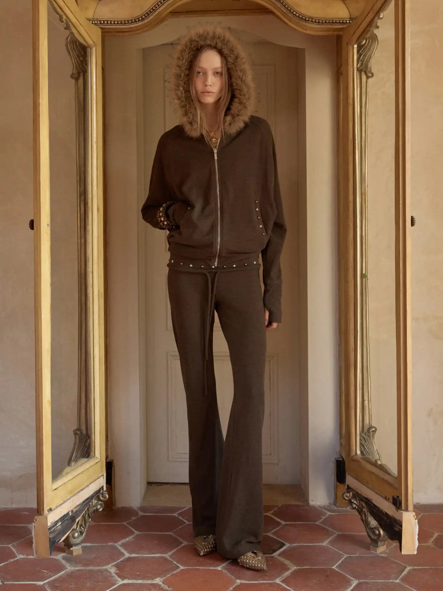 1Jinn Studio Studded Waistband Slight Flare Leggings | Canton Collective