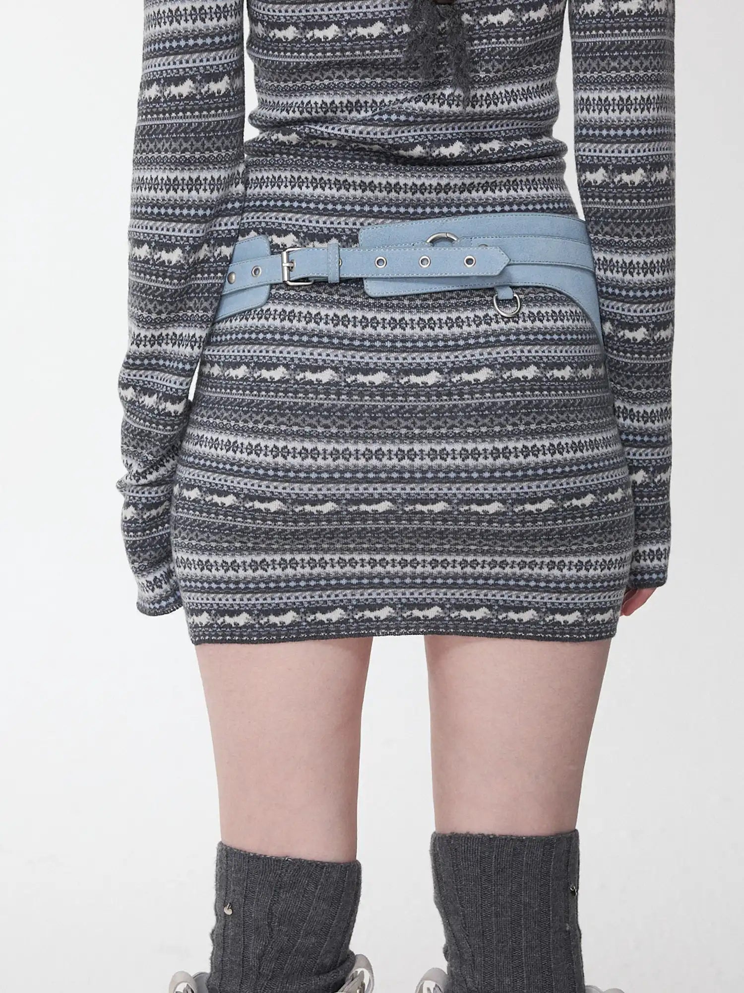 1Jinn Studio Suede Multi-Pocket Waist Bag | Canton Collective