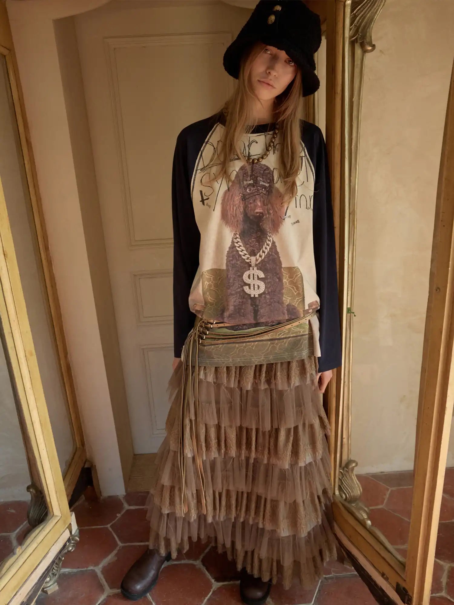 1Jinn Studio Y2K Royal Puppy Raglan Sleeve Tee | Canton Collective