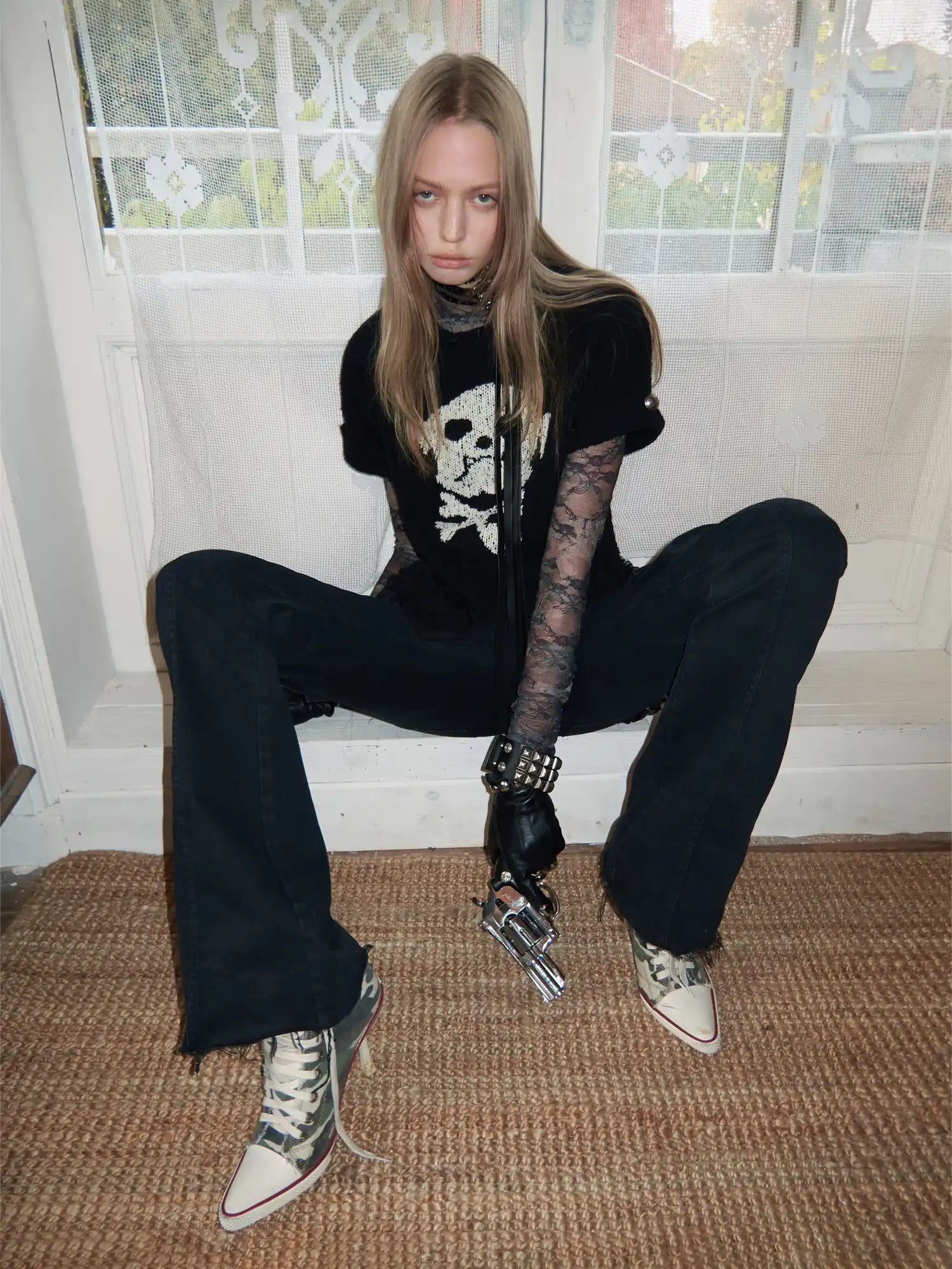 1Jinn Studio Y2K Skull Puppy Distressed Short-sleeve Crop Sweater | Canton Collective